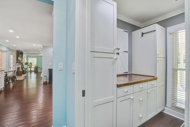 302 Huntington Road, Summerville, SC 29483