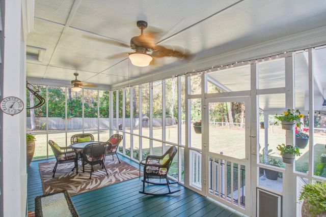 302 Huntington Road, Summerville, SC 29483