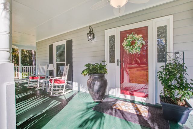 302 Huntington Road, Summerville, SC 29483