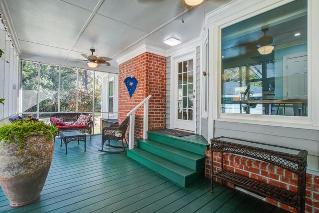 302 Huntington Road, Summerville, SC 29483