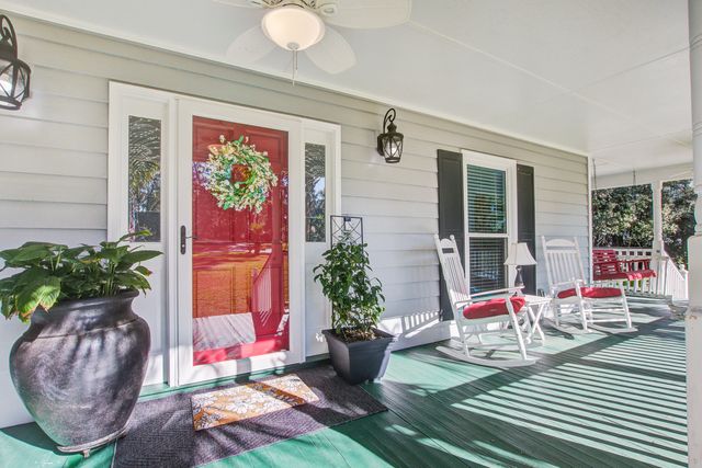 302 Huntington Road, Summerville, SC 29483