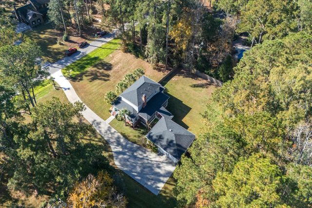 302 Huntington Road, Summerville, SC 29483