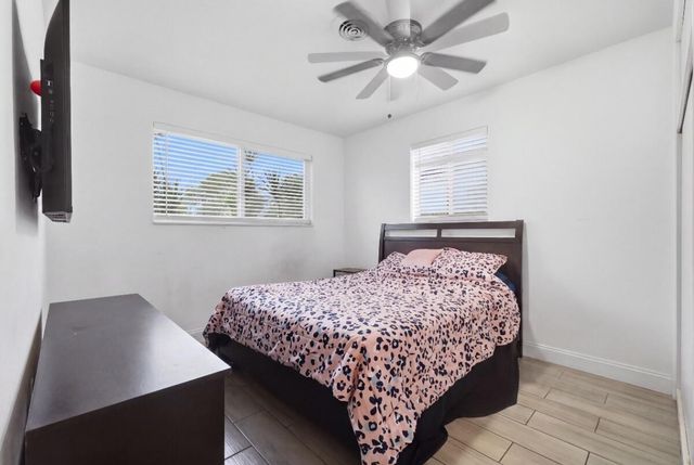 309 SW 7TH Court, Hallandale Beach, FL 33009