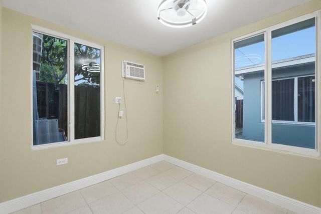 309 SW 7TH Court, Hallandale Beach, FL 33009