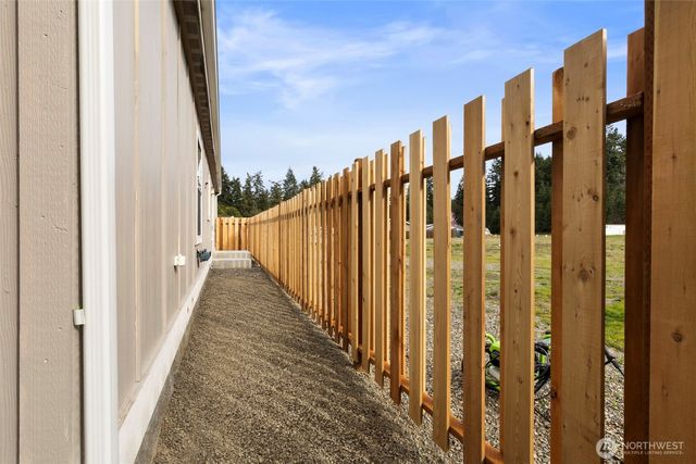 116 Sunset Meadows Lane, Port Hadlock, WA 98339