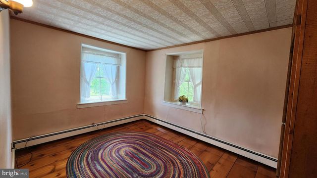 4912 SHANKWEILER RD, Orefield, PA 18069