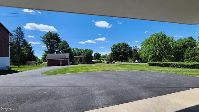 4912 SHANKWEILER RD, Orefield, PA 18069