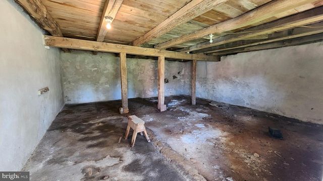 4912 SHANKWEILER RD, Orefield, PA 18069
