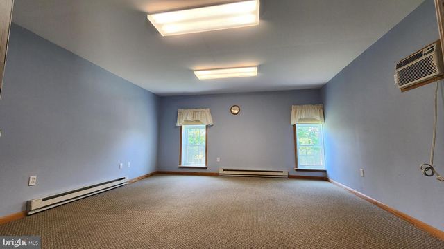 4912 SHANKWEILER RD, Orefield, PA 18069
