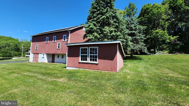 4912 SHANKWEILER RD, Orefield, PA 18069