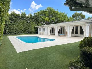 181 Island Dr, Key Biscayne, FL 33149