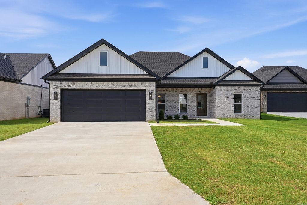 7 Songbird, Greenbrier, AR 72058