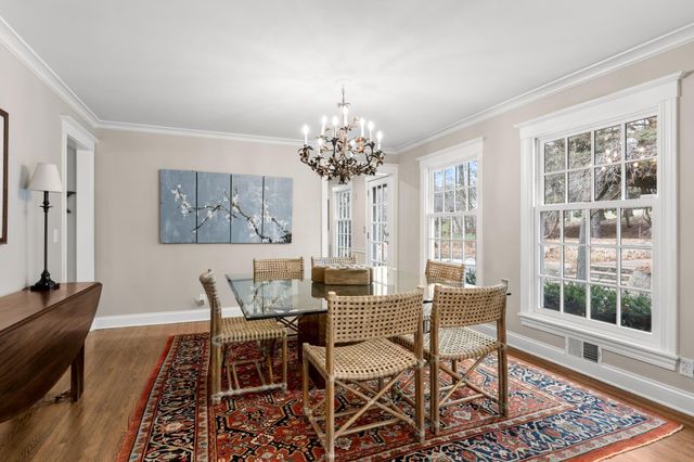 4236 Heathcote Road, Deephaven, MN 55391