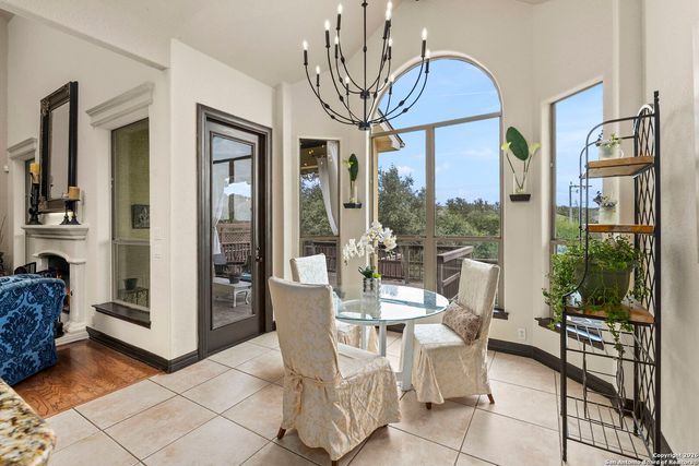 3318 Sable Crk, San Antonio, TX 78259