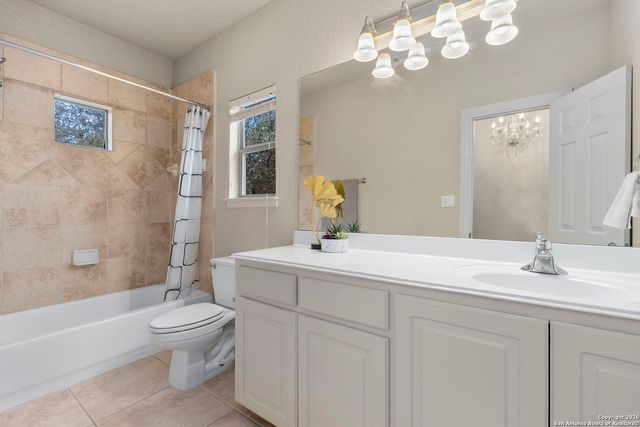 3318 Sable Crk, San Antonio, TX 78259