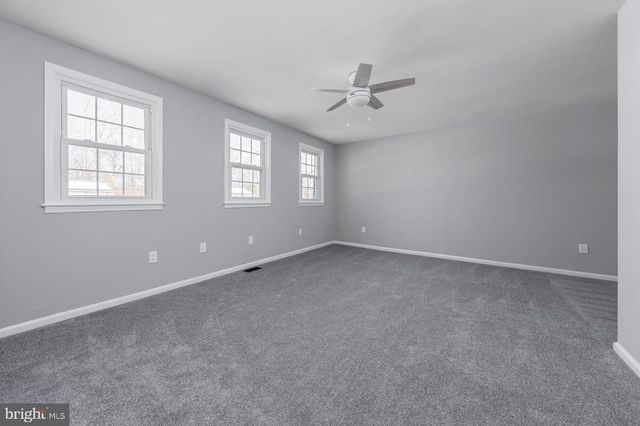 44 CRANFORD RD, Blackwood, NJ 08012