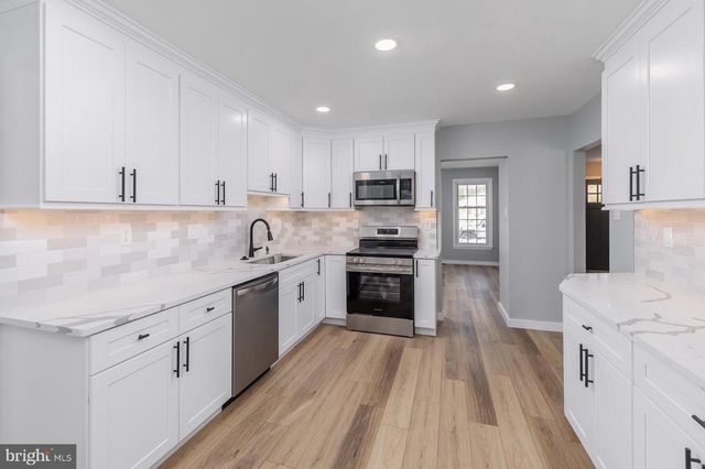 44 CRANFORD RD, Blackwood, NJ 08012