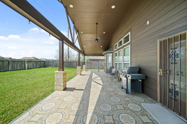 15223 Paxton Landing Lane, Cypress, TX 77433