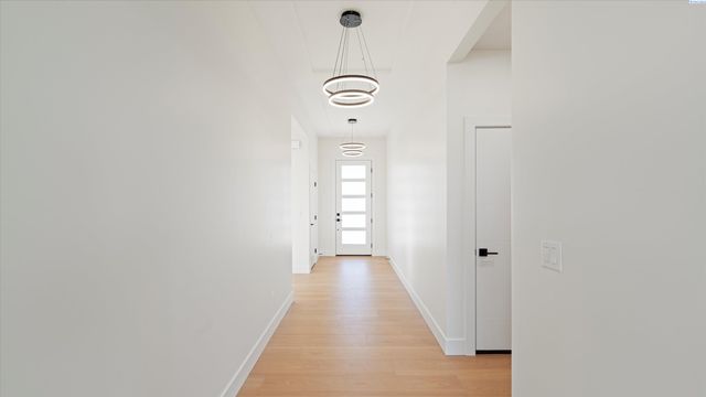 3788 Scout Street, Richland, WA 99352