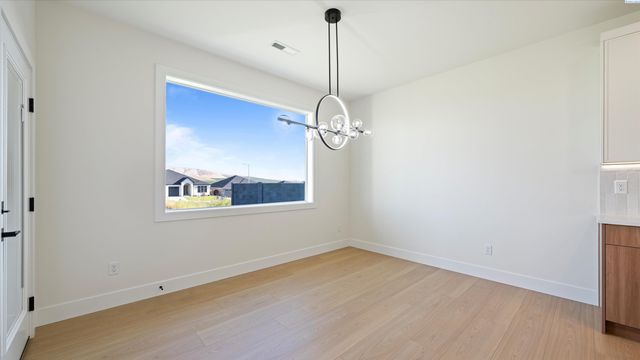 3788 Scout Street, Richland, WA 99352