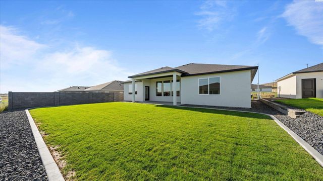 3788 Scout Street, Richland, WA 99352
