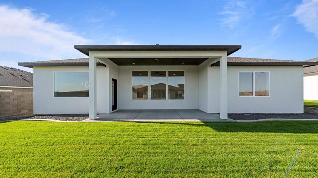 3788 Scout Street, Richland, WA 99352