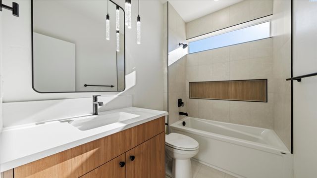 3788 Scout Street, Richland, WA 99352