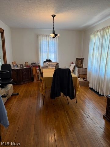 1821 Whipple Avenue NW, Canton, OH 44708
