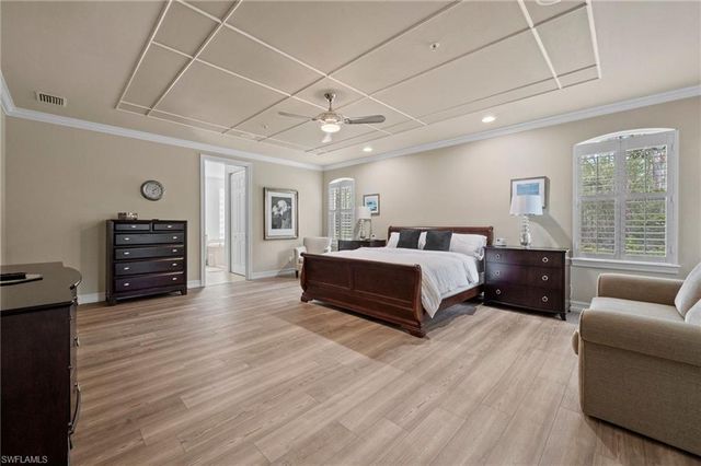 2809 TIBURON BLVD E 2-101, Naples, FL 34109
