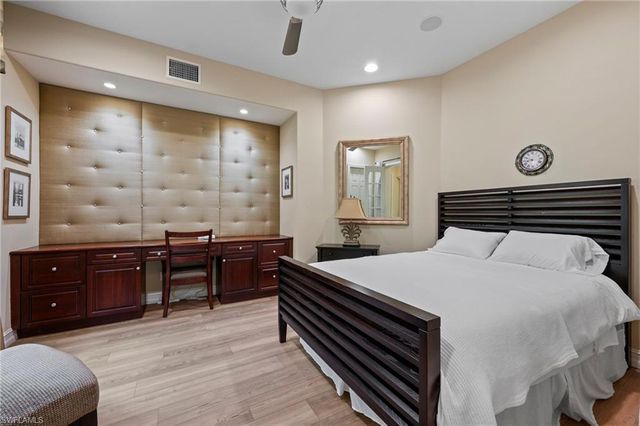 2809 TIBURON BLVD E 2-101, Naples, FL 34109