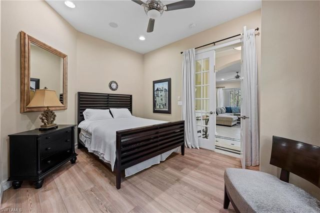 2809 TIBURON BLVD E 2-101, Naples, FL 34109