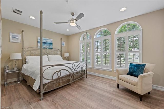 2809 TIBURON BLVD E 2-101, Naples, FL 34109