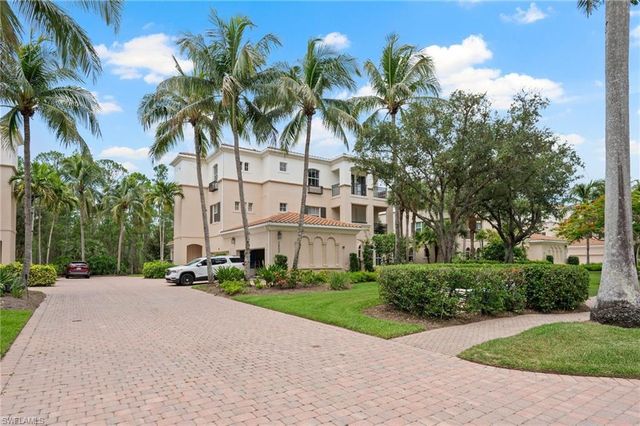 2809 TIBURON BLVD E 2-101, Naples, FL 34109