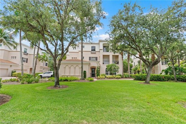 2809 TIBURON BLVD E 2-101, Naples, FL 34109