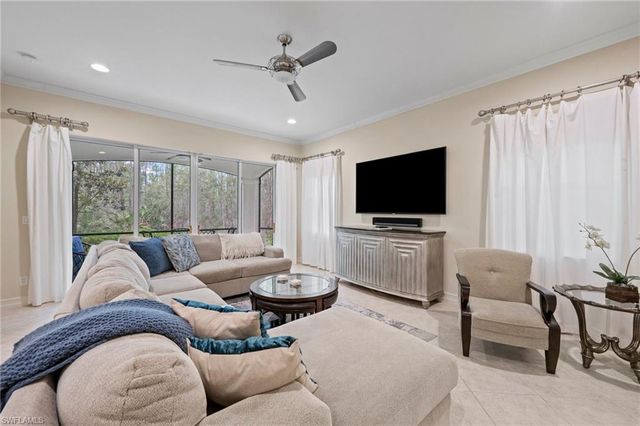 2809 TIBURON BLVD E 2-101, Naples, FL 34109