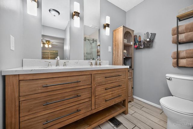 2491 Windsor Village Drive, Miamisburg, OH 45342