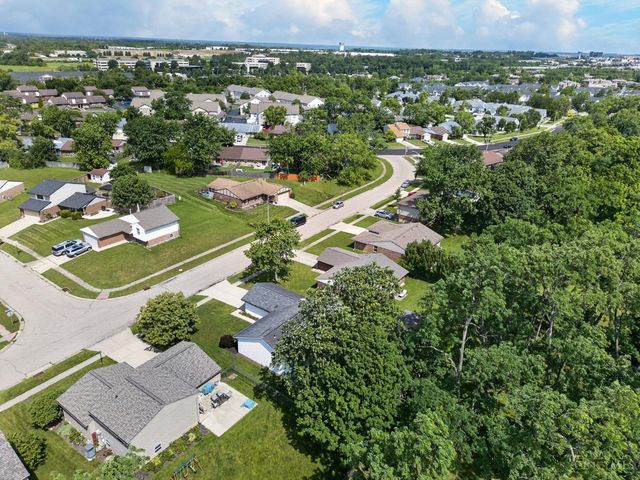 2491 Windsor Village Drive, Miamisburg, OH 45342