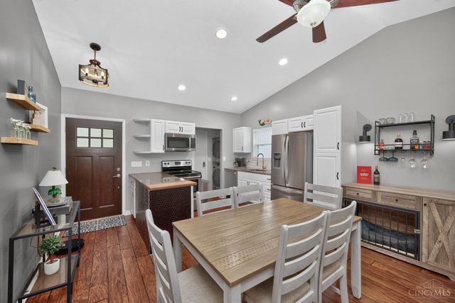 2491 Windsor Village Drive, Miamisburg, OH 45342