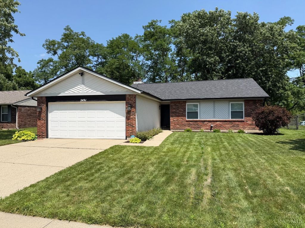 2491 Windsor Village Drive, Miamisburg, OH 45342