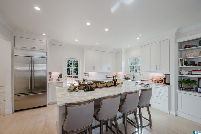 56 CROSS CREEK DRIVE, Mountain Brook, AL 35213