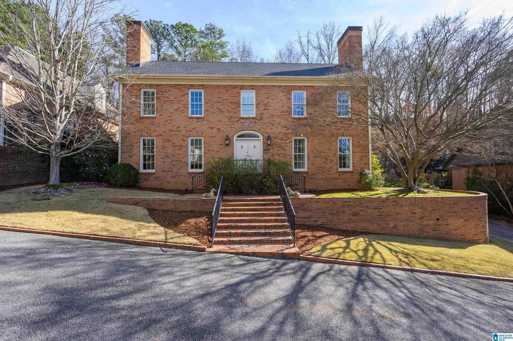 56 CROSS CREEK DRIVE, Mountain Brook, AL 35213