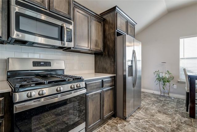 18536 Abierto Drive, Edmond, OK 73012