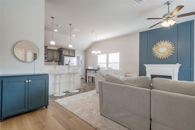 18536 Abierto Drive, Edmond, OK 73012