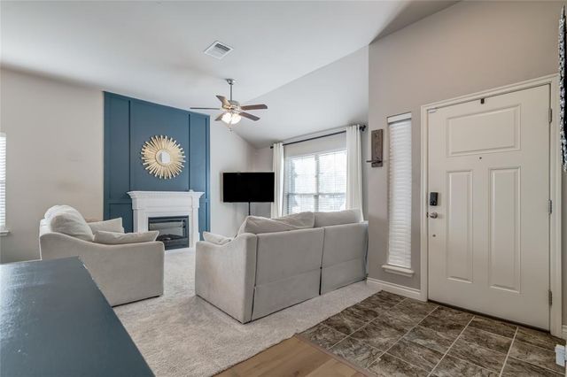 18536 Abierto Drive, Edmond, OK 73012