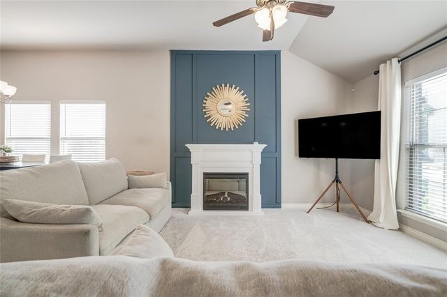 18536 Abierto Drive, Edmond, OK 73012