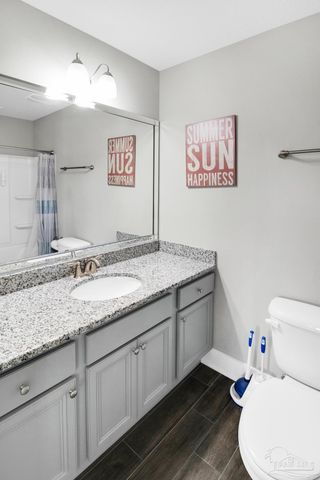 7967 Double Gate Dr, Pensacola, FL 32507