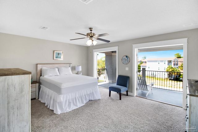 7967 Double Gate Dr, Pensacola, FL 32507