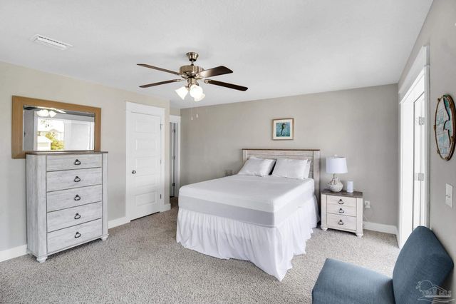 7967 Double Gate Dr, Pensacola, FL 32507