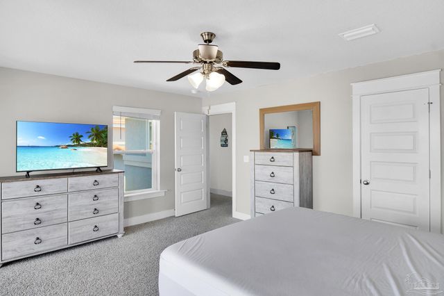 7967 Double Gate Dr, Pensacola, FL 32507