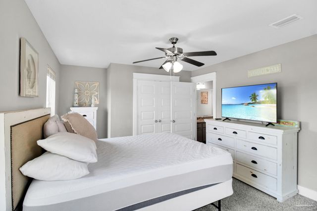 7967 Double Gate Dr, Pensacola, FL 32507